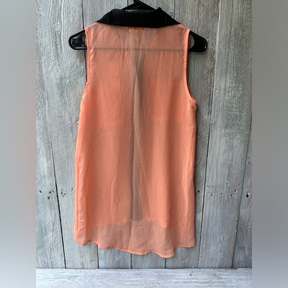 Women’s Kirra Chiffon Sheer Sleeveless Blouse Peach Color Size Small - Picture 2 of 7
